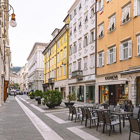 Appartamento Loft Ponte Rosso Trieste Esterno foto