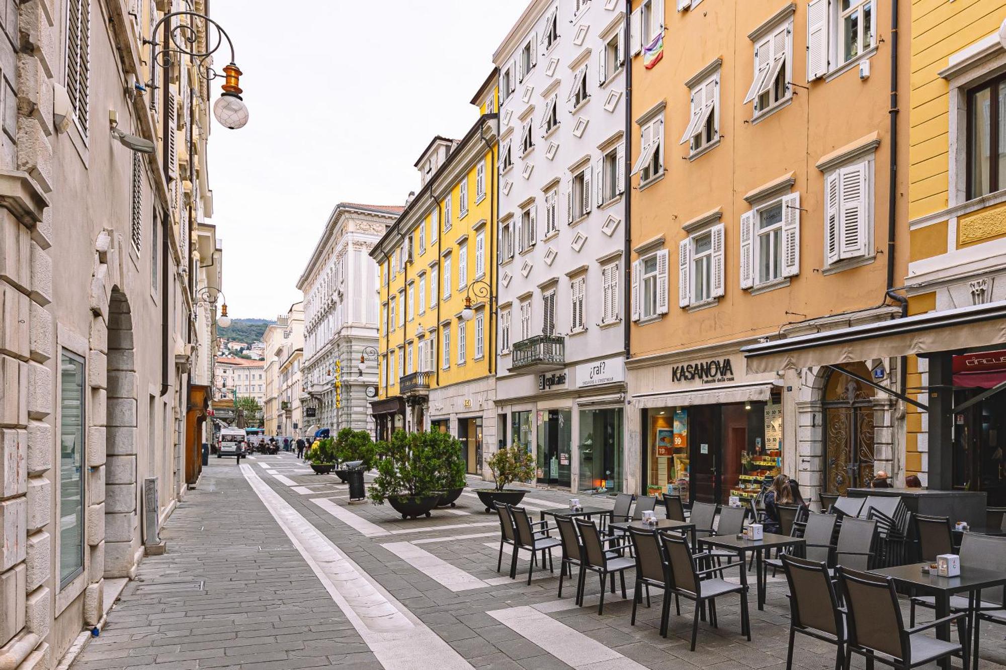 Appartamento Loft Ponte Rosso Trieste Esterno foto